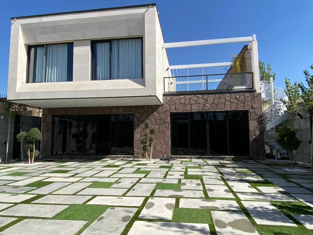 تصویر اجاره ویلای چهارخواب در نزدیکی مهرشهر کردان | استخردار، لوکس و دنج